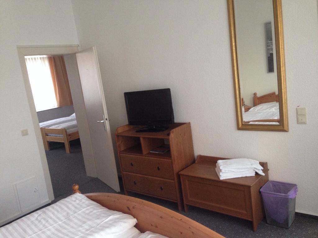Hotel Zur Post Kleve Екстериор снимка