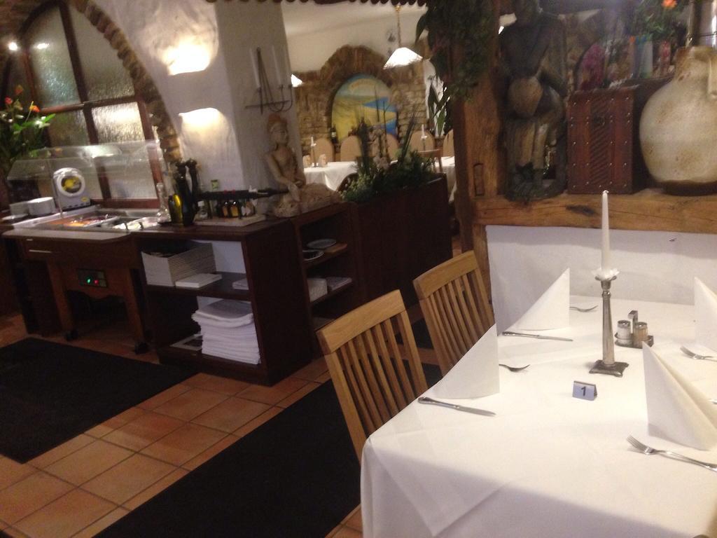 Hotel Zur Post Kleve Екстериор снимка