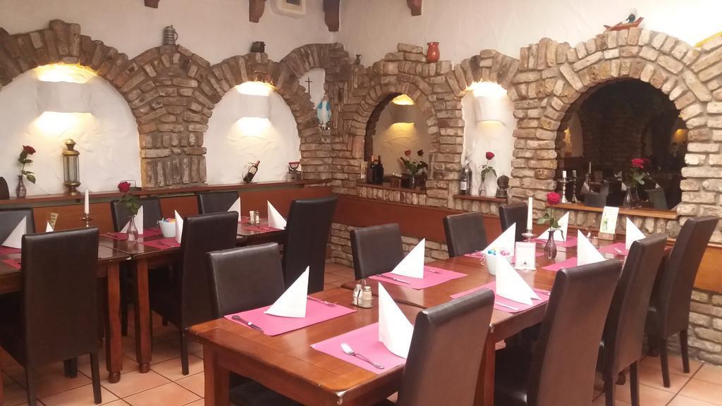 Hotel Zur Post Kleve Екстериор снимка