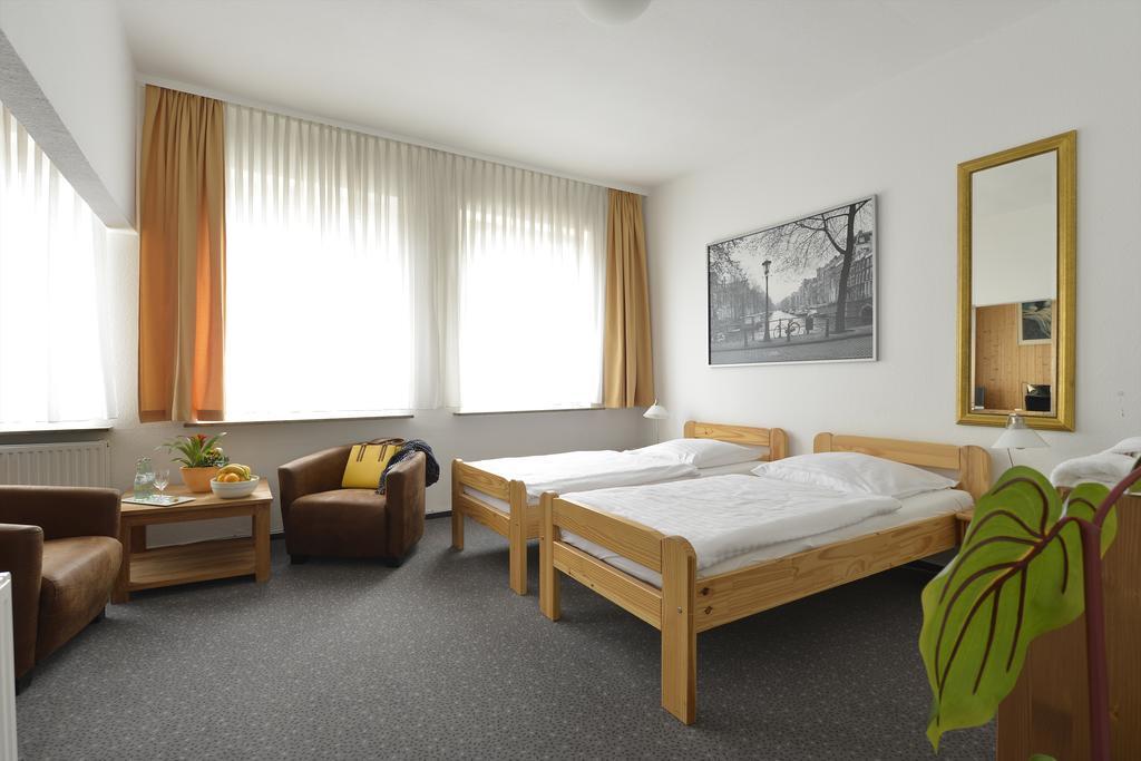 Hotel Zur Post Kleve Екстериор снимка