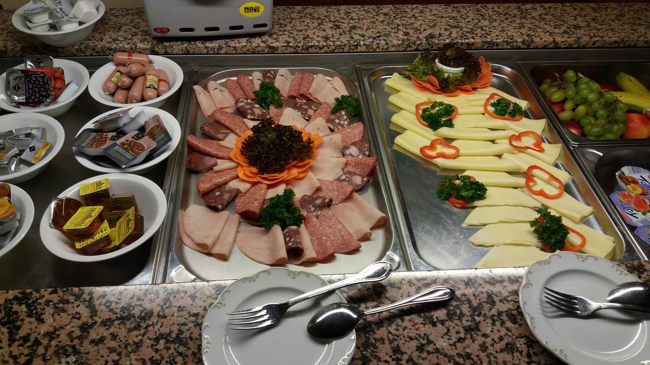 Hotel Zur Post Kleve Екстериор снимка